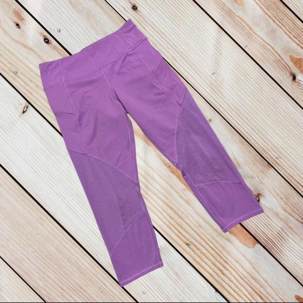 Athleta S violet blush mesh contender capri leggings - Picture 2 of 10